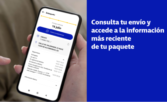 Persona consultando el seguimiento de un paquete en tiempo real desde el móvil con la aplicación de mensajería y estado de entrega actualizado